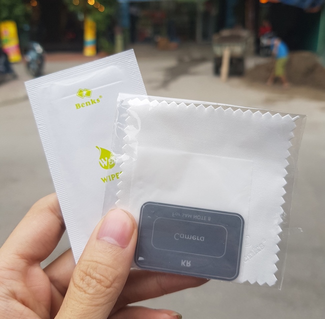Kính cường lực cho camera sau Galaxy Note 8 hiệu Benks Kính cường lực cho camera sau Galaxy Note 8 hiệu Benks