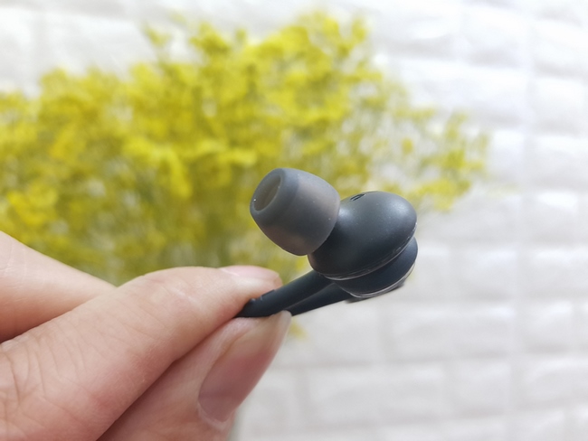 Tai nghe AKG Samsung S9 Plus chính hãng