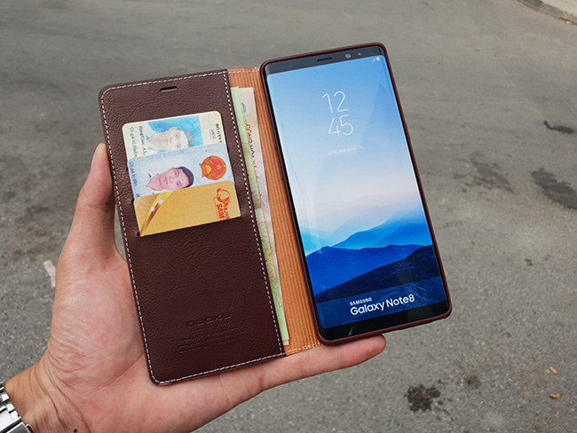 Bao da royal galaxy Note 8 hiệu Nuoku
