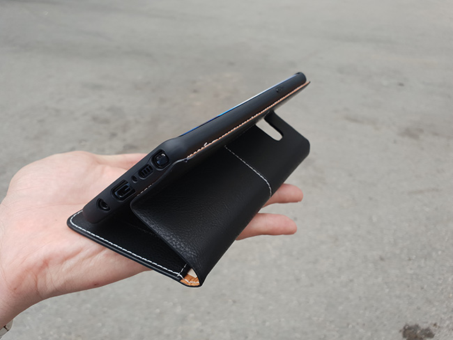 Bao da royal galaxy Note 8 hiệu Nuoku