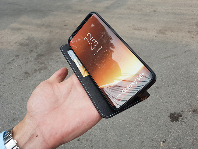 Bao da Royal galaxy S8 Plus hiệu Nuoku