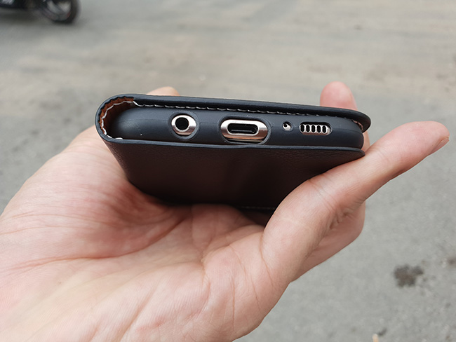 Bao da Royal galaxy S8 Plus hiệu Nuoku