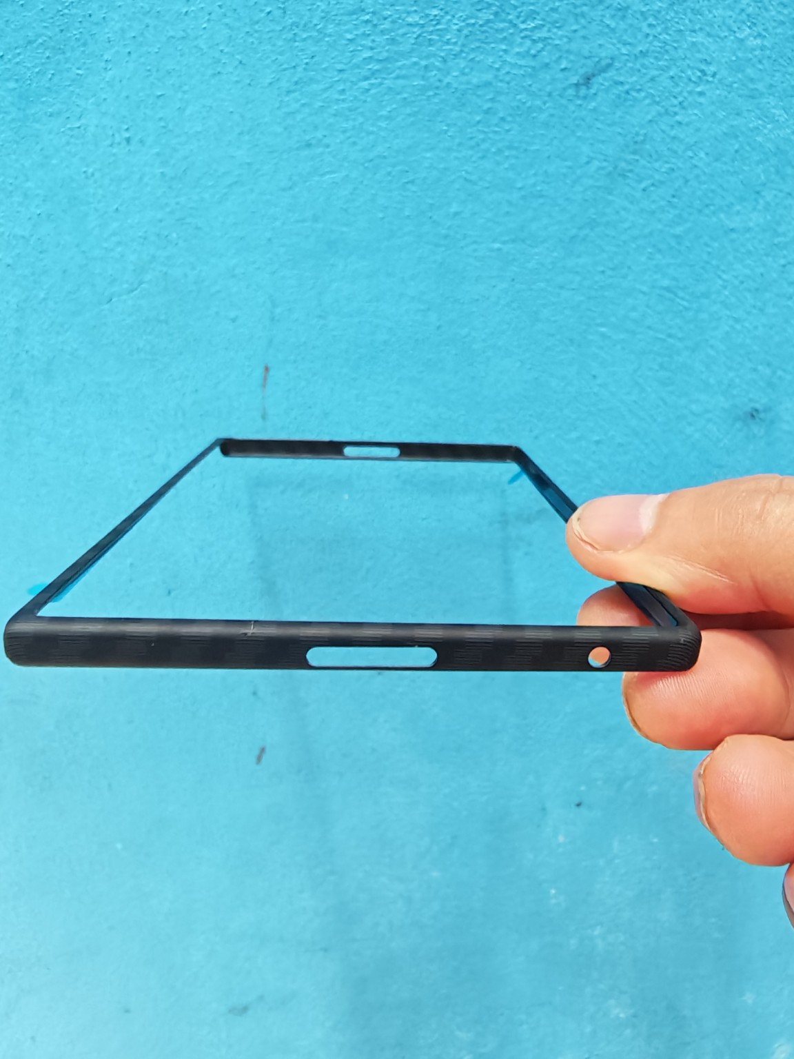 Bộ ốp X-Level Galaxy Fold 8 gồm khung viền và mặt lưng