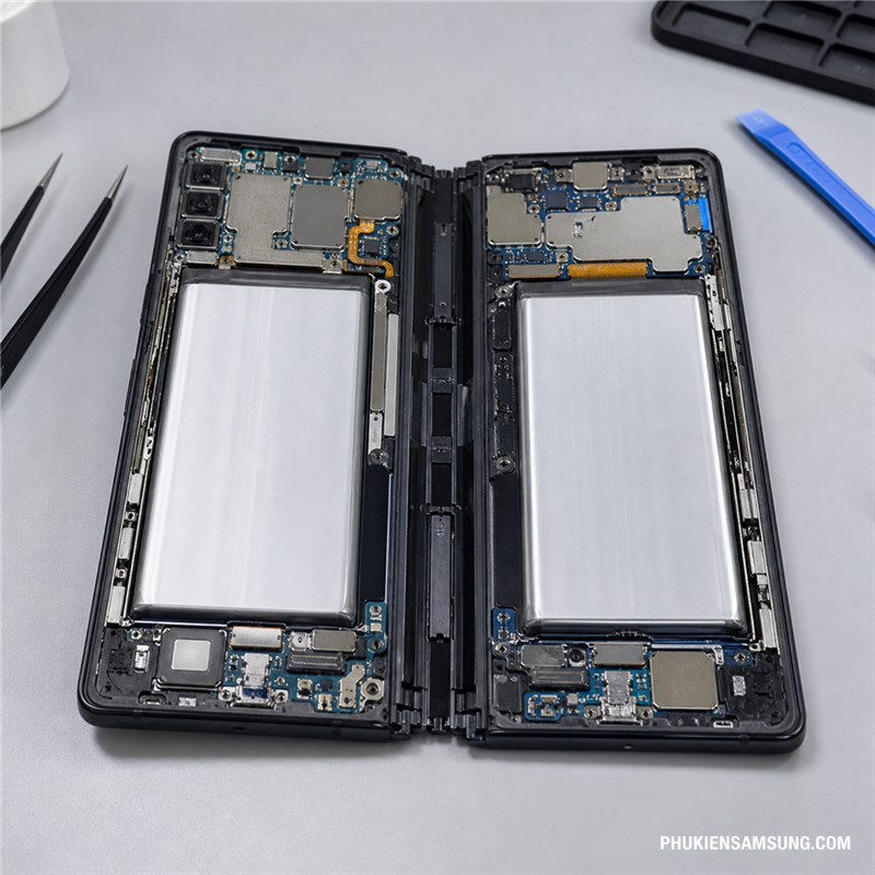Cấu tạo bộ 2 pin Samsung Galaxy Fold 8