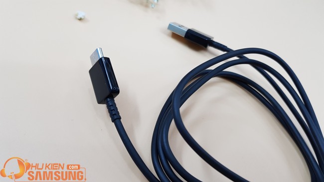 day sạc Note 9 type c đen chính hãng