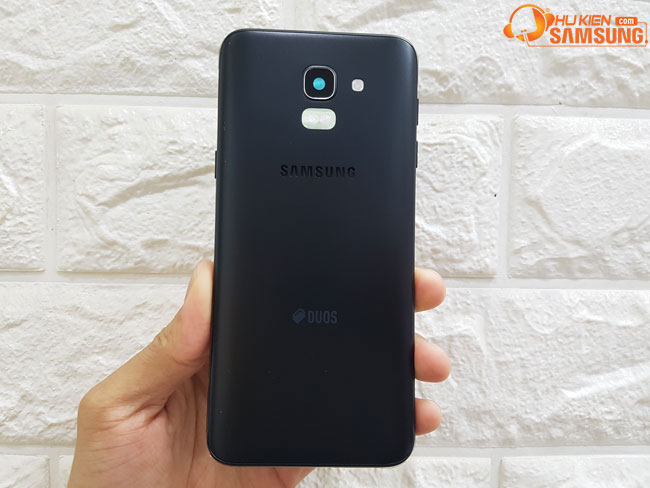 Viền benzen to và nắp lưng J6 2018 chính hãng Samsung Viền benzen to và nắp lưng J6 2018 chính hãng Samsung