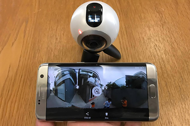 Camera Samsung Gear 360 2016 C200 giá