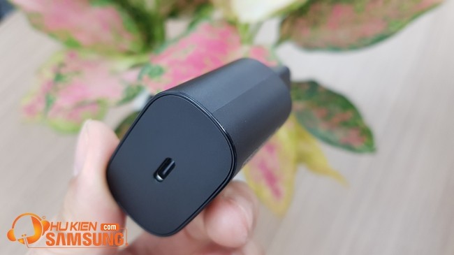 củ sạc S21 Plus chính hãng Samsung giá bao nhiêu