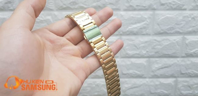 Dây đồng hồ kim loại vàng 20mm