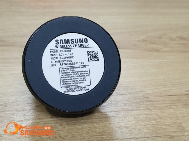 Đế sạc không dây cho Samsung Galaxy Watch chính hãng giá bao nhiêu