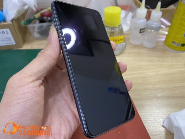Địa chỉ ép kính Samsung S10E Hà Nội uy tín giá rẻ lấy ngay