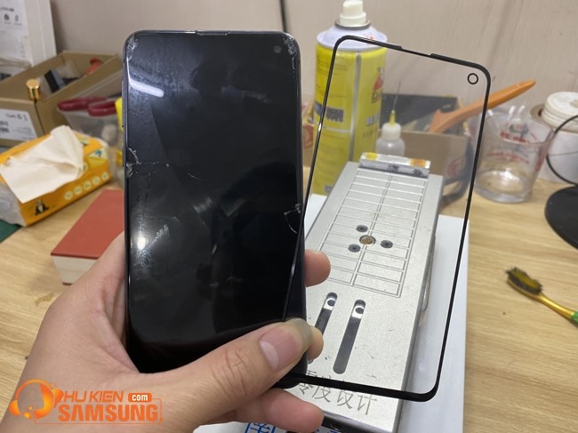 Địa chỉ ép kính Samsung S10E Hà Nội uy tín giá rẻ lấy ngay