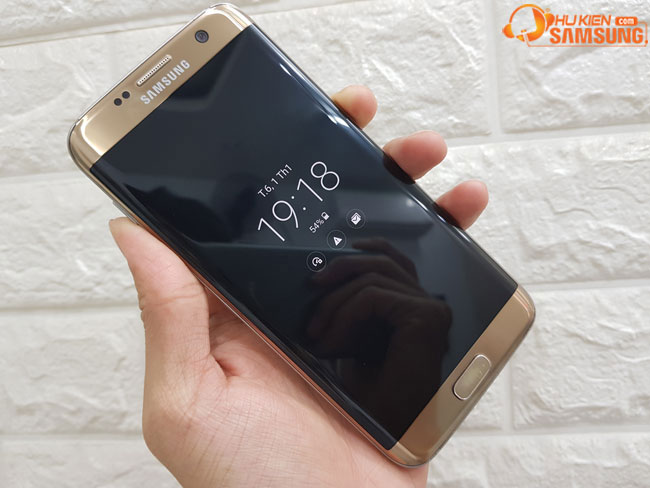 Ép kính Galaxy S7 Edge chính hãng