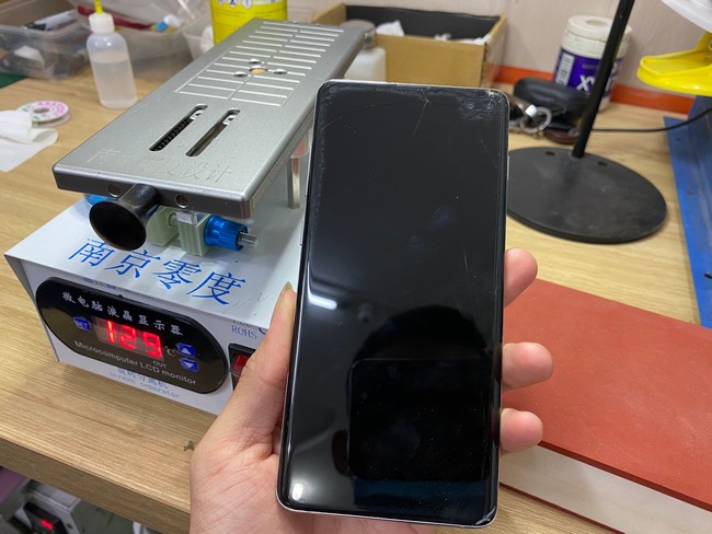 ép kính Galaxy S10 Lite giá bao nhiêu