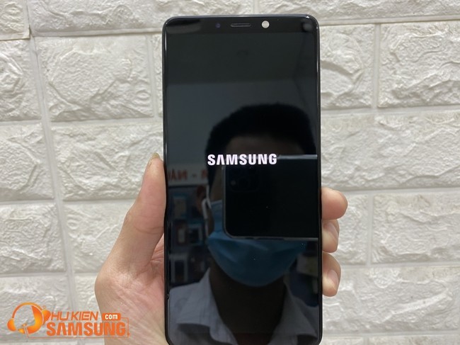 thay mặt kính Samsung A9 2018 giá bao nhiêu