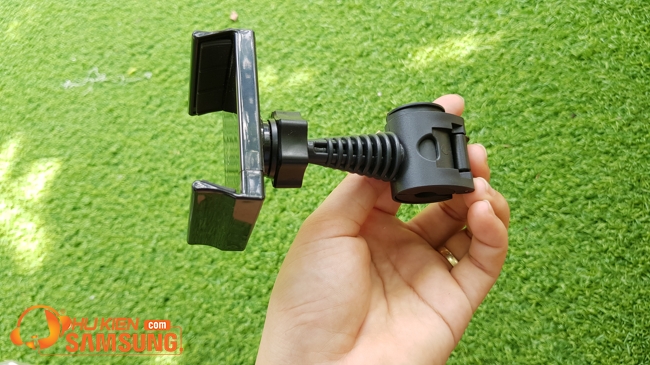giá đỡ điện thoại ghế sau trên xe hơi giá