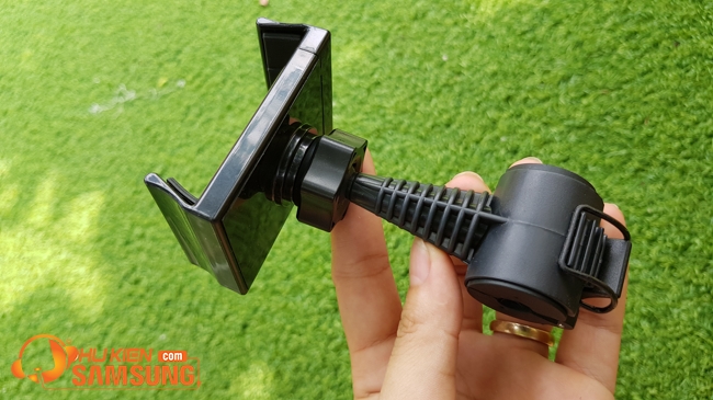 giá đỡ điện thoại ghế sau trên oto giá hcm