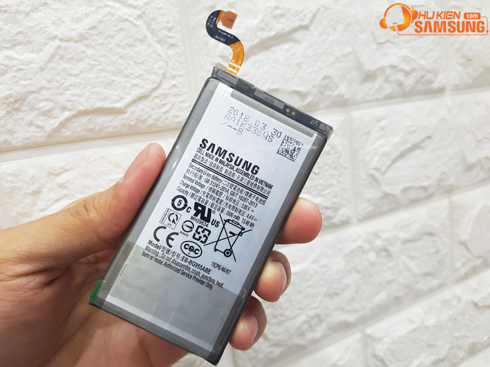 Thay Pin Galaxy S8 Plus, S8, S8 Active chính hãng