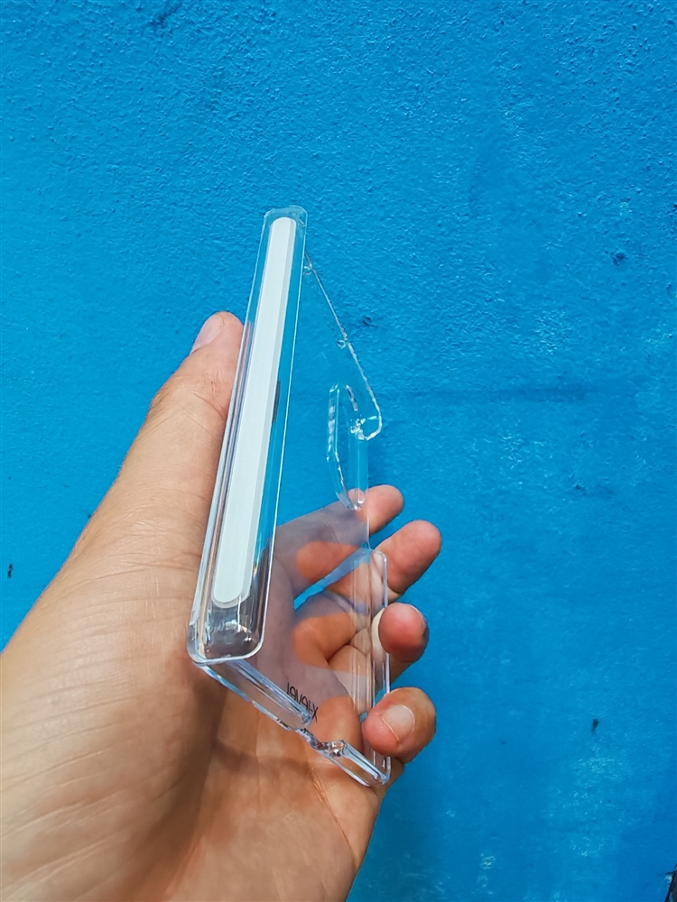 Chi tiết viền camera ốp trong Galaxy Fold 8 X-Level