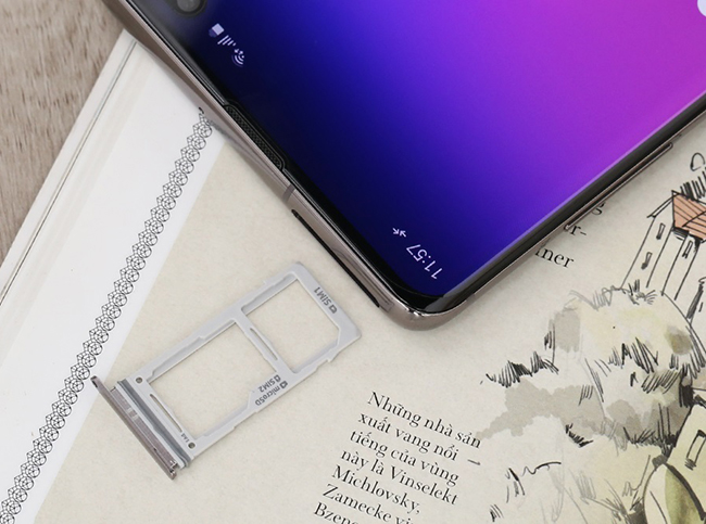 Khay sim vÃ  tháº» nhá» Galaxy S10 chÃ­nh hÃ£ng