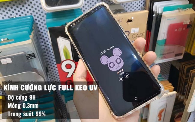 Kính cường lực full keo dùng tia UV cho Galaxy S8 Plus