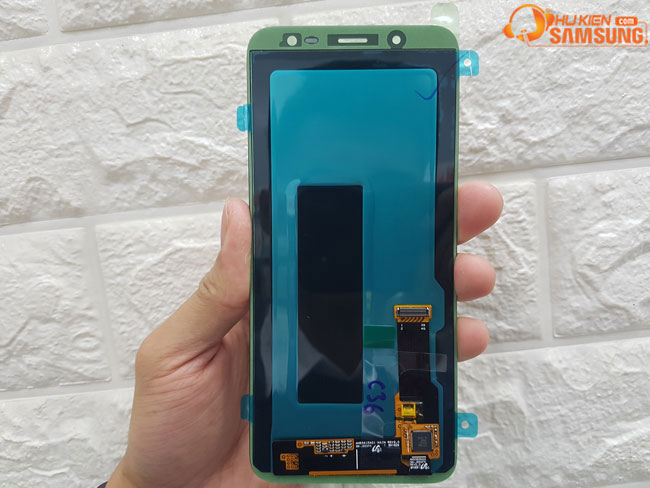 Thay màn hình Galaxy J6 2018 chính hãng Thay màn hình Galaxy J6 2018 chính hãng