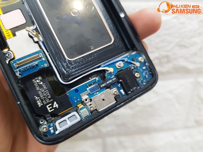 Màn hình nguyên khối Galaxy S8 chính hãng Samsung Màn hình nguyên khối Galaxy S8 chính hãng Samsung