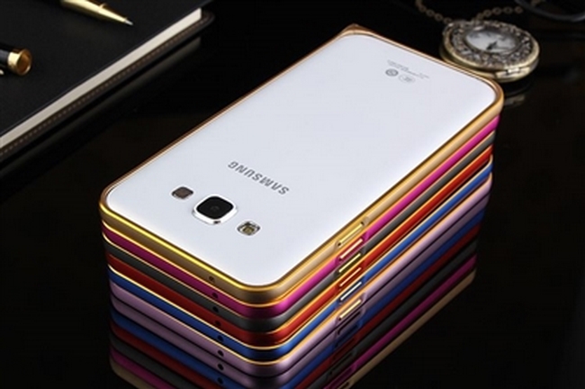 Ốp viền Samsung Galaxy J5 bo tròn chỉ vàng