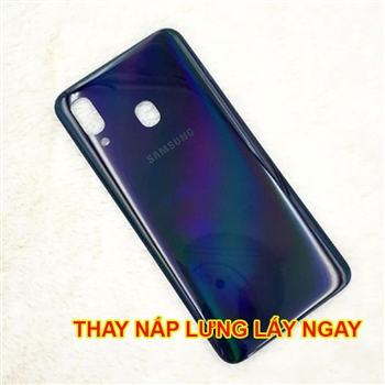 Thay nắp lưng Samsung A20, A20S chính hãng lấy ngay