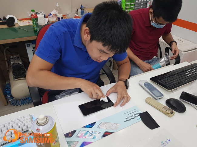 Miếng dán màn hình Samsung A52 Miếng dán màn hình Samsung A52