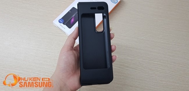 - Ốp lưng Samsung Fold Spigen cao cấp