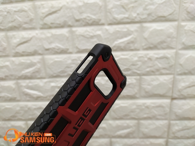 Ốp lưng chống sốc Samsung Galaxy S10E UAG Monarch chính hãng