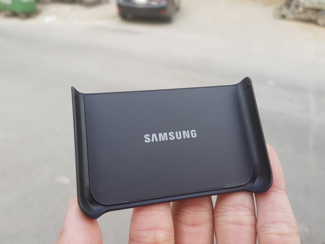 Ốp lưng kiêm bàn phím Galaxy Note 8 chính hãng