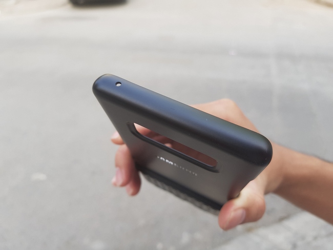 Ốp lưng kiêm bàn phím Galaxy Note 8 chính hãng