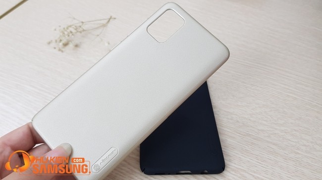 ốp lưng Galaxy A51 Nillkin đẹp