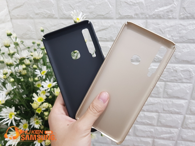 Ốp lưng Galaxy A9 2018 chính hãng hiệu Nillkin gái rẻ