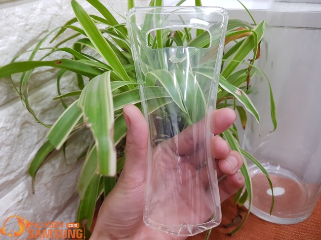 ốp lưng Nillkin S10 Plus đẹp