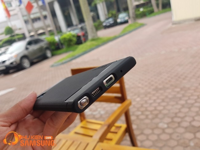 Ốp lưng Note 10 Plus Spigen