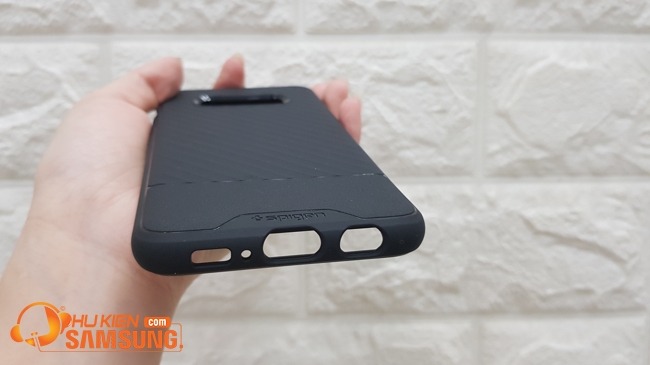 ốp lưng Samsung Galaxy S10 Plus Spigen Core Armor