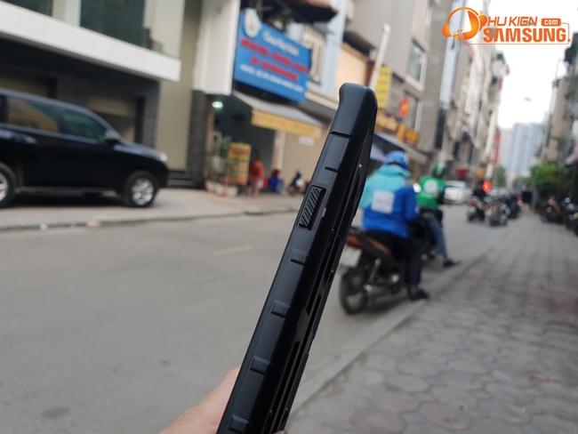 ốp lưng UAG Pathfinder S9 Plus chính giá bao nhiêu ốp lưng UAG Pathfinder S9 Plus chính giá bao nhiêu