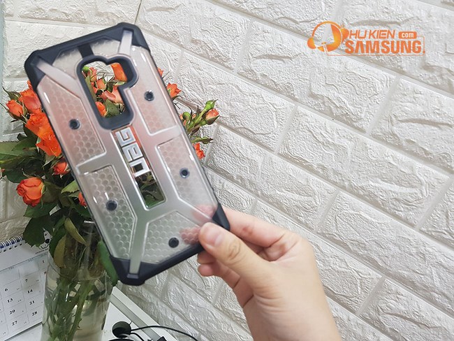 Ốp lưng Samsung S9 Plus UAG Plasma