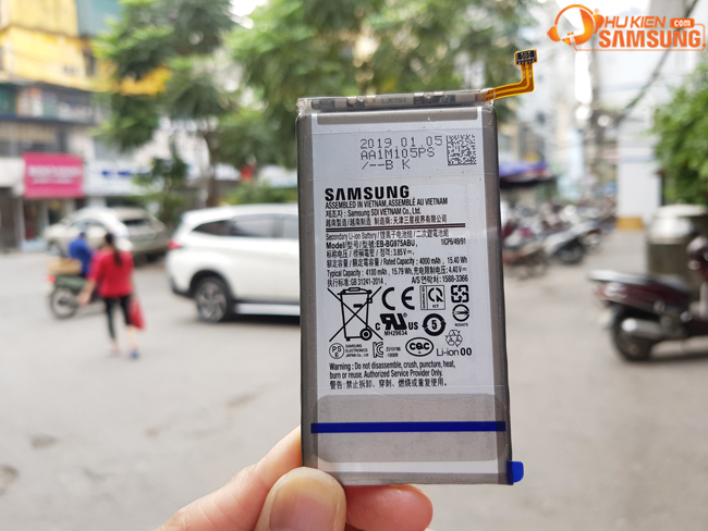 Chuyên thay pin Galaxy S10 Plus chính hãng tại Hà Nội đến Tphcm - 9