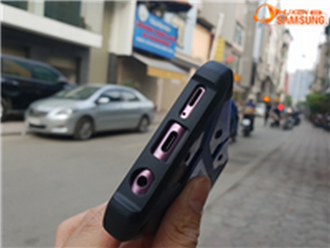 Ốp lưng chống sốc Galaxy S9 Plus UAG Plasma