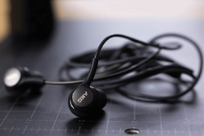 Tai nghe akg Z Flip 4 chính hãng