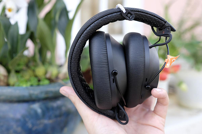 tai nghe Bluetooth Plantronics BackBeat FIT 6100