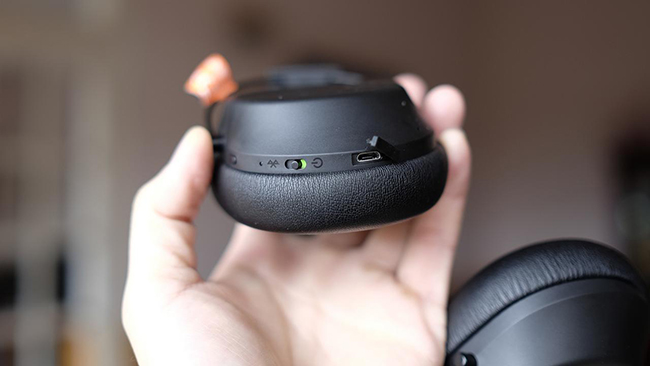 tai nghe Bluetooth Plantronics BackBeat FIT 6100