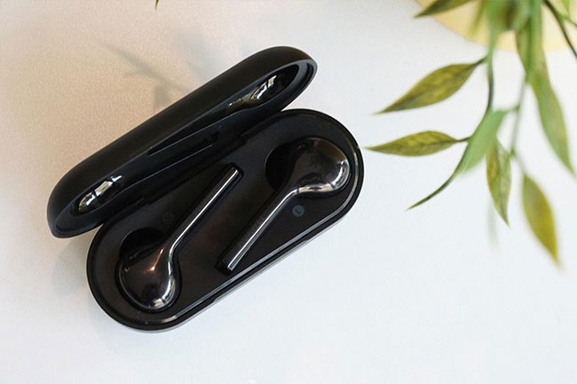 Tai nghe Bluetooth Huawei FreeBuds Tai nghe Bluetooth Huawei FreeBuds