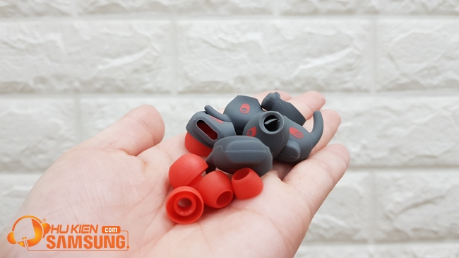  tai nghe Bluetooth Huawei Sport R1 Pro