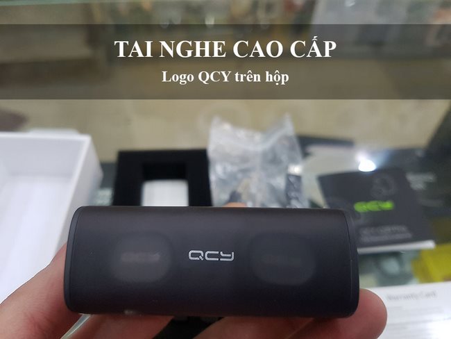 hộp đựng tai nghe qcy q29