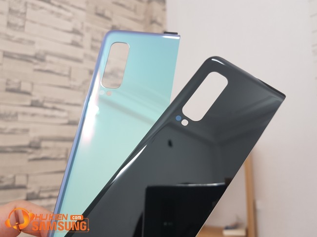 hay nắp lưng Galaxy Fold, Z Fold 2, Z Flip chính hãng